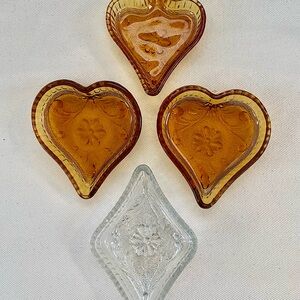 VTG Indiana Glass Sandwich 2 Amber Heart, 1 Spade, and 1 clear Diamond dishes